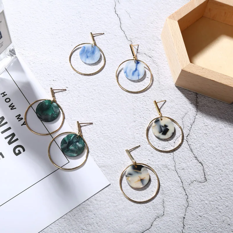2019 New Fashion Retro Big Round Acrylic Drop Earrings Simple Long Alloy Earrings Circle Dangle For Women Jewelry Accessories
2019 New Fashion Retro Big Round Acrylic Drop Earrings Simple Long Alloy Earrings Circle Dangle For Women Jewelry Accessories