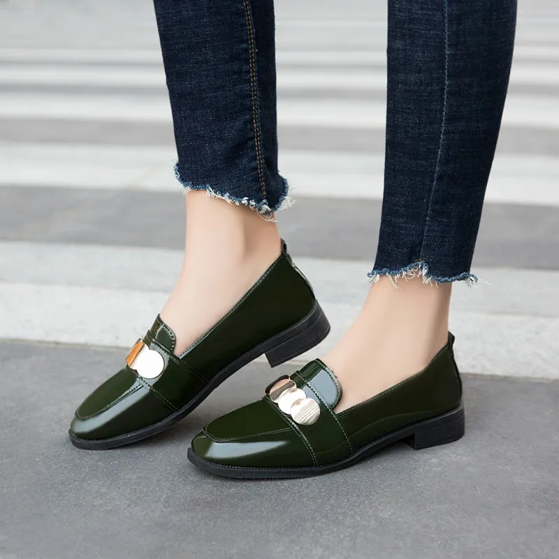 Spring Summer Ladies Patent Leather Casual Shoes Women Fashion Low Heels Slip-on Flats Shoes Thick Heel Loafers Chaussures Femme
Spring Summer Ladies Patent Leather Casual Shoes Women Fashion Low Heels Slip-on Flats Shoes Thick Heel Loafers Chaussures Femme