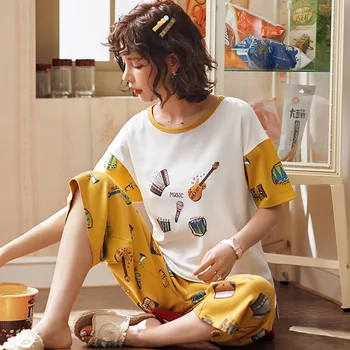 New women's pajamas set printing 2 sets of short jacket + cropped trousers loose shirt home service pajamas 100% cotton
New women's pajamas set printing 2 sets of short jacket + cropped trousers loose shirt home service pajamas 100% cotton