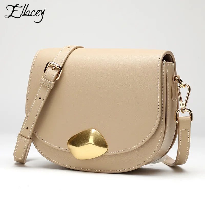Brand New 2019 Women Saddle Bag Simple High Quality Genuine Leather Crossbody Bags For Women Party Girls Metal Lock Mini Bag
Brand New 2019 Women Saddle Bag Simple High Quality Genuine Leather Crossbody Bags For Women Party Girls Metal Lock Mini Bag