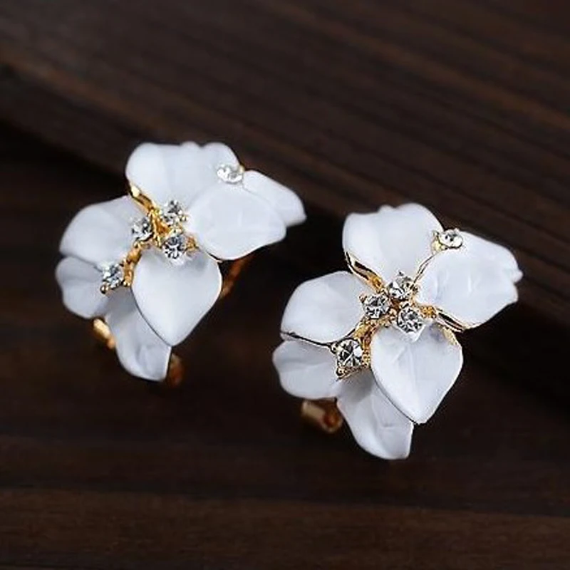 Flower Stud Earrings For Women Crystal Trendy Ladies' Earrings Crystal Fashion Jewelry Bijoux Fancy Earrings For Wedding
Flower Stud Earrings For Women Crystal Trendy Ladies' Earrings Crystal Fashion Jewelry Bijoux Fancy Earrings For Wedding