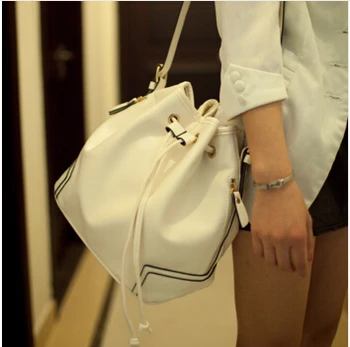 New Bucket Bags Women Handbags Pu Leather Drawstring candy color Crossbody Shoulder Bags Female Messenger Bags Feminina
New Bucket Bags Women Handbags Pu Leather Drawstring candy color Crossbody Shoulder Bags Female Messenger Bags Feminina