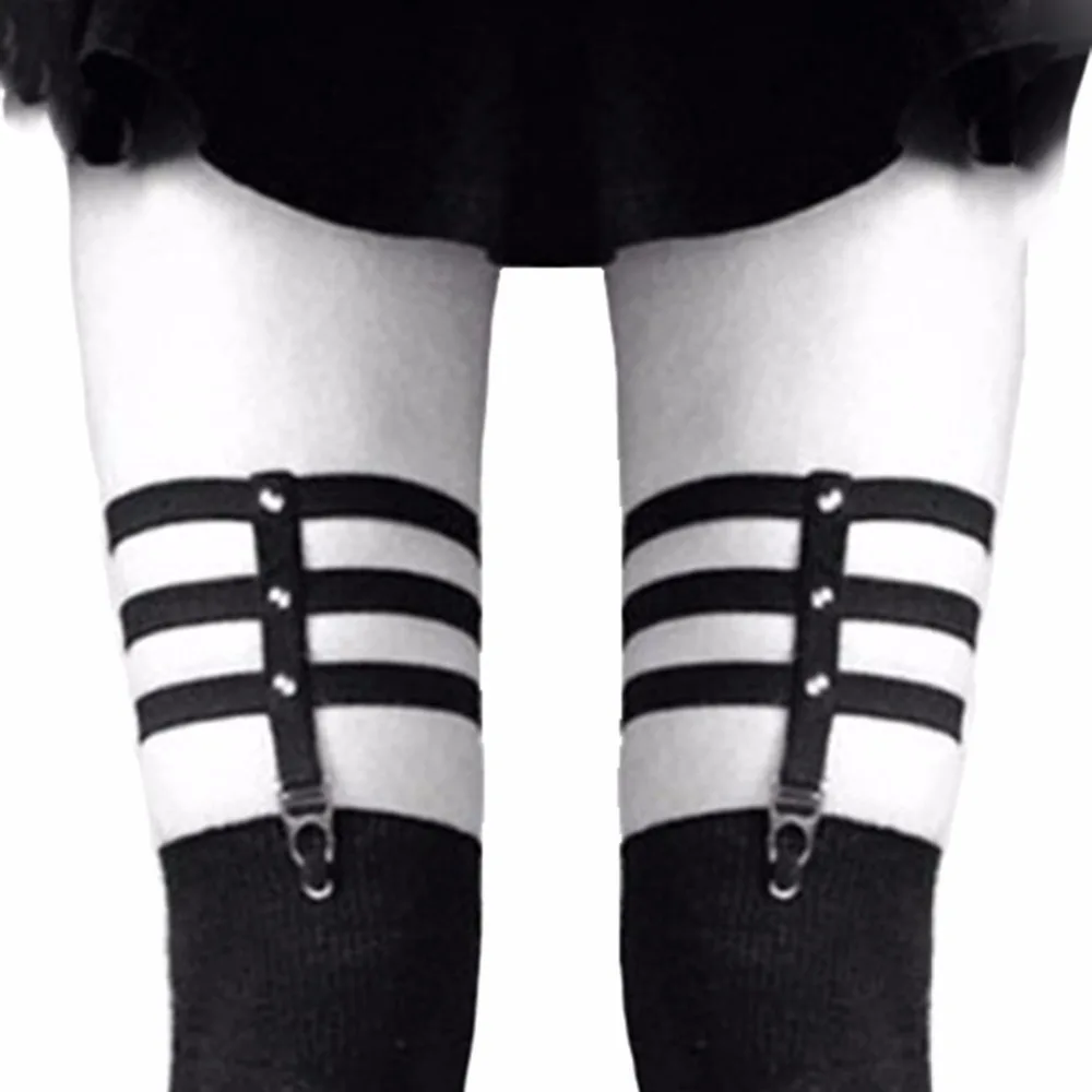 Fashion Cosplay Sexy Suspender Belt Girls Harajuku Punk Gothic Garter Bet Women Elastic Rivets Thigh Leg Ring Garter
Fashion Cosplay Sexy Suspender Belt Girls Harajuku Punk Gothic Garter Bet Women Elastic Rivets Thigh Leg Ring Garter