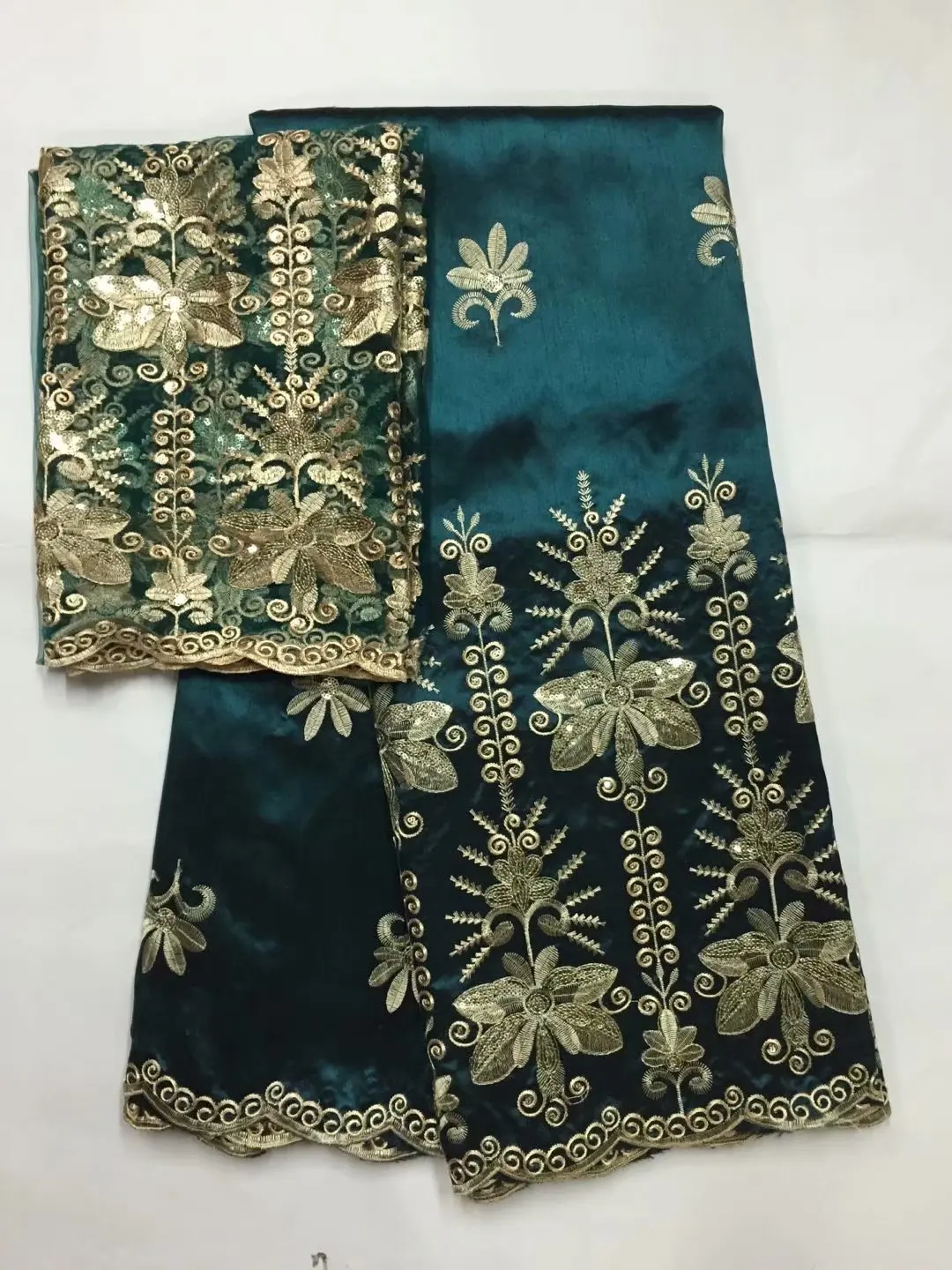 Blackish green2018 African George Lace Fabric With Blouse Indian Fabric With Blouse For Nigeria Wedding Dress Silk Lace Fabric
Blackish green2018 African George Lace Fabric With Blouse Indian Fabric With Blouse For Nigeria Wedding Dress Silk Lace Fabric