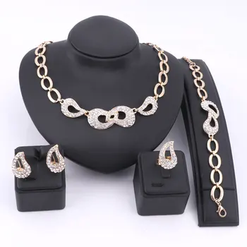 Fashion Dubai Gold Color Jewelry Sets Rhinestone Crystal Nigerian Wedding African Beads Jewelry Sets Dubai Design For Costume
Fashion Dubai Gold Color Jewelry Sets Rhinestone Crystal Nigerian Wedding African Beads Jewelry Sets Dubai Design For Costume