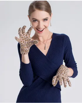 Female Autumn Winter Sexy Gloves New Fashion Thickening Warm Leopard Printing Wool 2 Color Temperament High Quality Gloves
Female Autumn Winter Sexy Gloves New Fashion Thickening Warm Leopard Printing Wool 2 Color Temperament High Quality Gloves
