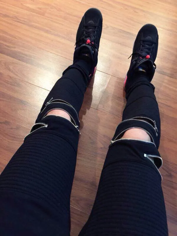 2016 European style Casual Trousers personality Sequined PU Faux Leather patchwork joggers Zippers mens skinny pants
2016 European style Casual Trousers personality Sequined PU Faux Leather patchwork joggers Zippers mens skinny pants