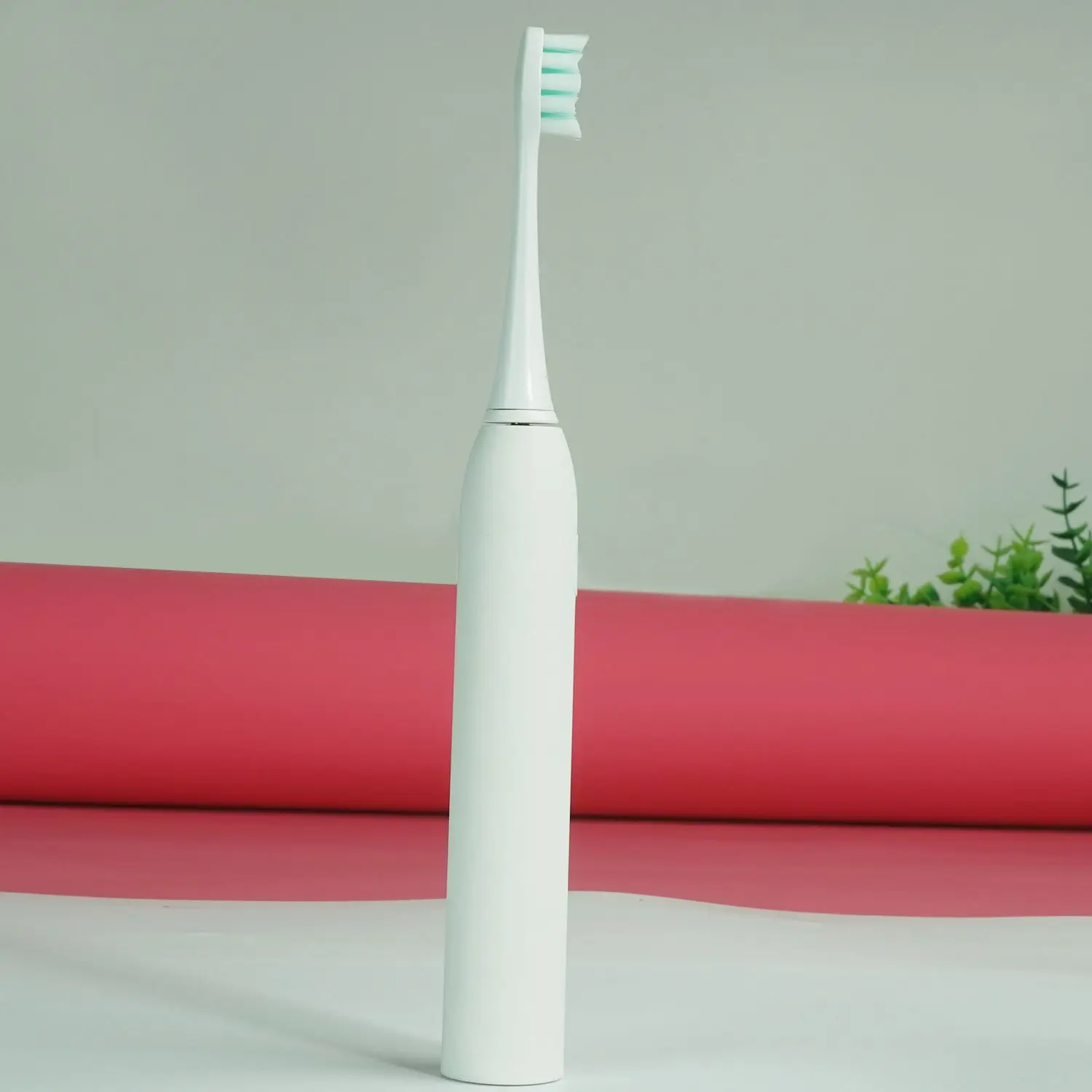 Adult electric toothbrush USB induction rechargeable electric toothbrush Sonic electric toothbrush IPX7 waterproof electric to
Adult electric toothbrush USB induction rechargeable electric toothbrush Sonic electric toothbrush IPX7 waterproof electric to
