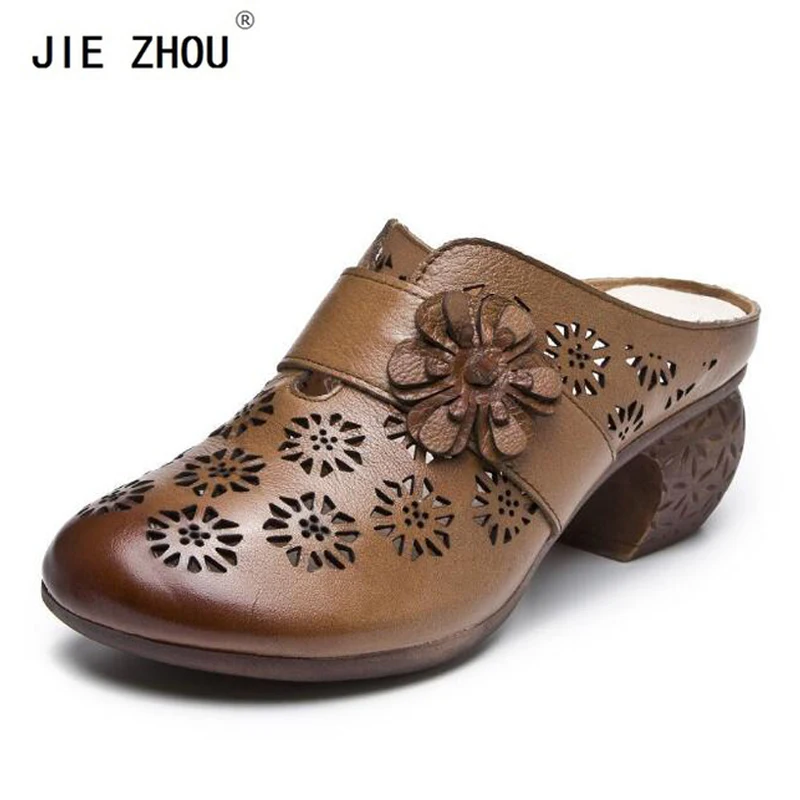 summer slippers women cut out beach sandals women slides outdoor slippers Handmade Genuine leather Slides
summer slippers women cut out beach sandals women slides outdoor slippers Handmade Genuine leather Slides