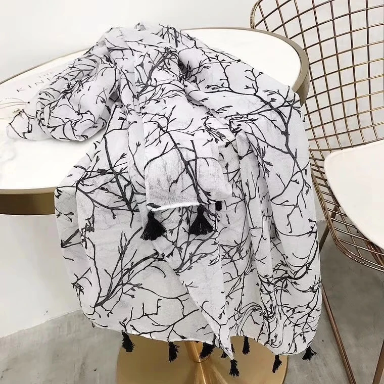 2017 Newest Tree Branch Pattern Tassel Scarf Women Voile Tree Leaf Print Hijab Wrap Shawl Muffler Tassel Scarf Free Shipping
2017 Newest Tree Branch Pattern Tassel Scarf Women Voile Tree Leaf Print Hijab Wrap Shawl Muffler Tassel Scarf Free Shipping