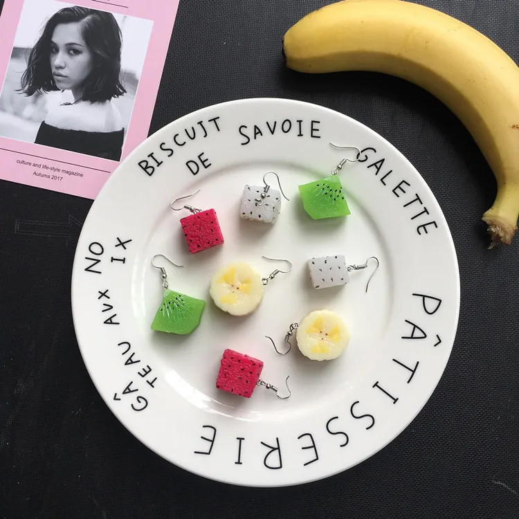 Delicious Fruit Banana pitaya Kiwi fruit drop Earring for girl Simple Personality food jewelry 4 style Nice Party Banana earring
Delicious Fruit Banana pitaya Kiwi fruit drop Earring for girl Simple Personality food jewelry 4 style Nice Party Banana earring