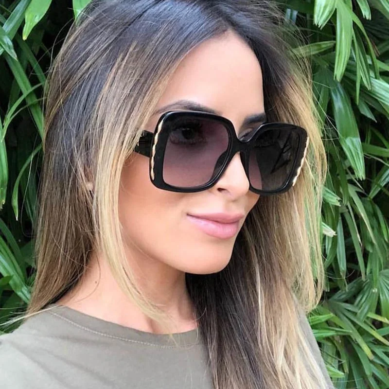Square Sunglasses Women Man Designer Brand Luxury Unique Green Sun glasses Female Girls Fashion Eyewear Big Frame Shades UV400
Square Sunglasses Women Man Designer Brand Luxury Unique Green Sun glasses Female Girls Fashion Eyewear Big Frame Shades UV400