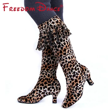 2020 New Women's Latin Dance Boots Leoprad Tassels Style High Heel Girls Ballroom Dance Shoes Free Shipping
2020 New Women's Latin Dance Boots Leoprad Tassels Style High Heel Girls Ballroom Dance Shoes Free Shipping