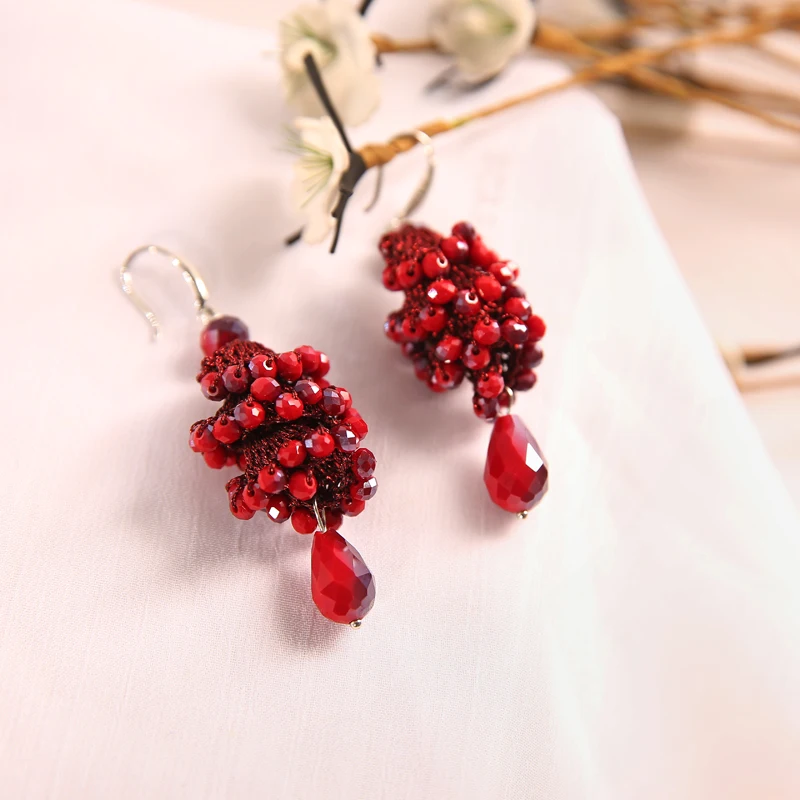 ROSE LIFE 2018 New Bohemian hand-woven crystal earrings Fashionable Lady Earrings
ROSE LIFE 2018 New Bohemian hand-woven crystal earrings Fashionable Lady Earrings