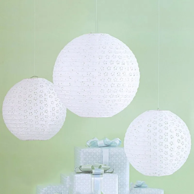 1Pc (10-15-20-25-30-35-40CM) Hollow Paper Lantern Round Chinese Lantern Ball for New Year Christmas Lanterns Wedding Decorations
1Pc (10-15-20-25-30-35-40CM) Hollow Paper Lantern Round Chinese Lantern Ball for New Year Christmas Lanterns Wedding Decorations