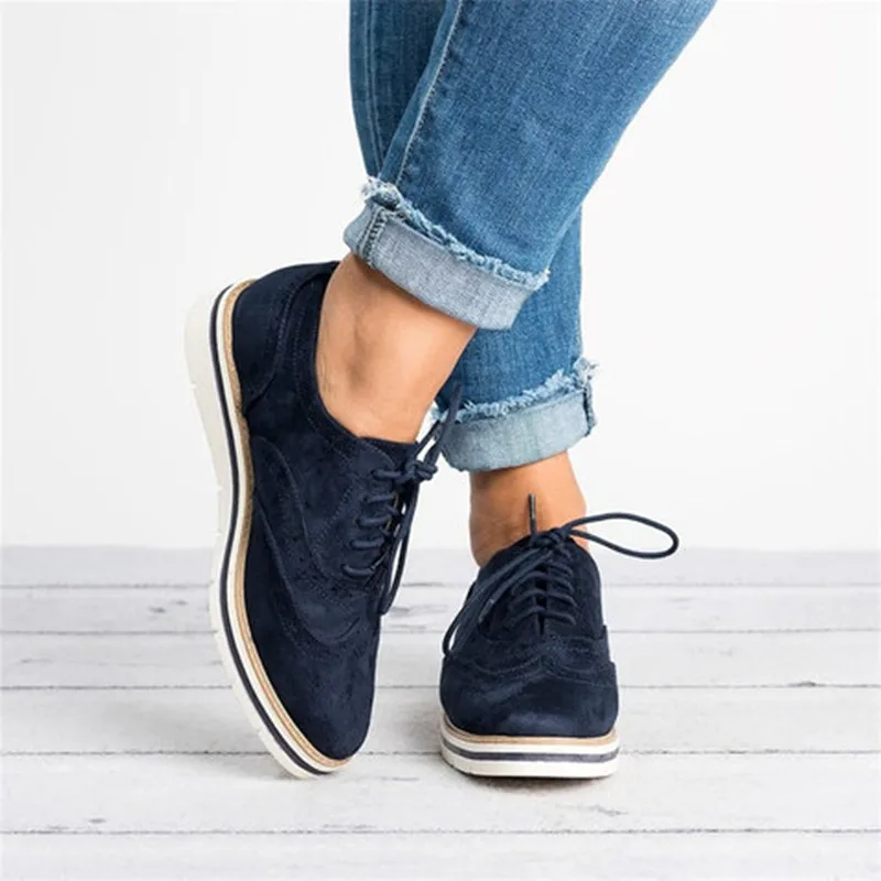 New Women Flats Lace-Up Casual Shoes Brogue Shoes Woman Platform Oxfords Loafers Fashion Flat Ladies Shoes Big Size 35-43
New Women Flats Lace-Up Casual Shoes Brogue Shoes Woman Platform Oxfords Loafers Fashion Flat Ladies Shoes Big Size 35-43