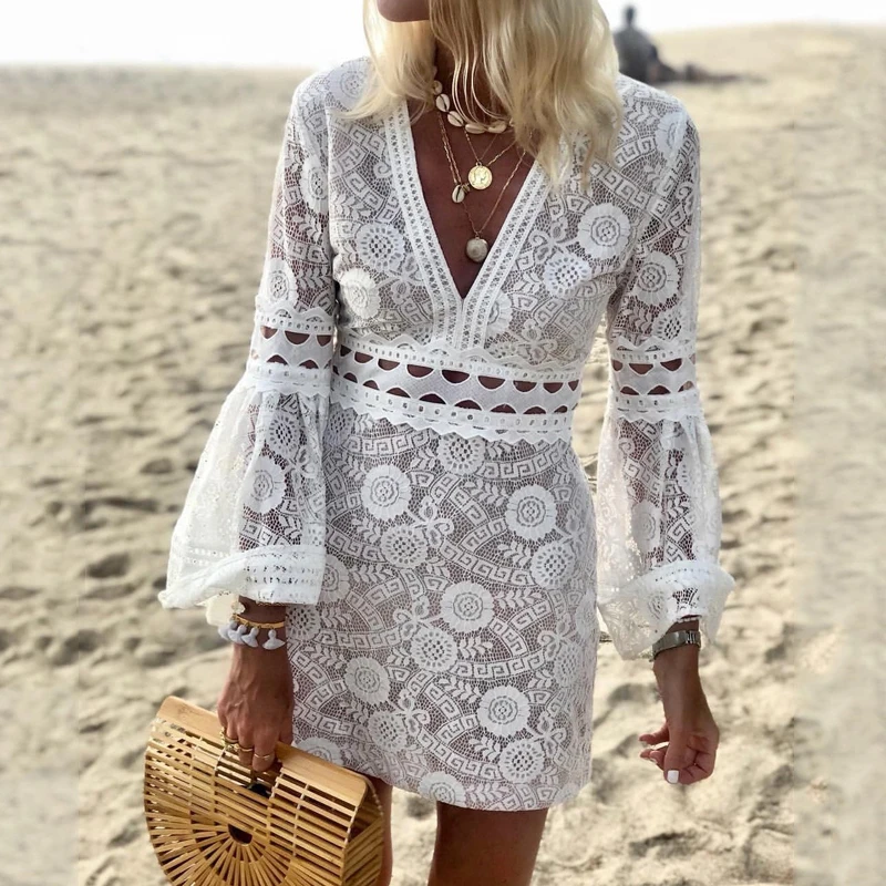 Robe femme Vestidos summer short dress women 2019 Beach ruffled White openwork lace sexy deep v dress women holiday mini dress
Robe femme Vestidos summer short dress women 2019 Beach ruffled White openwork lace sexy deep v dress women holiday mini dress