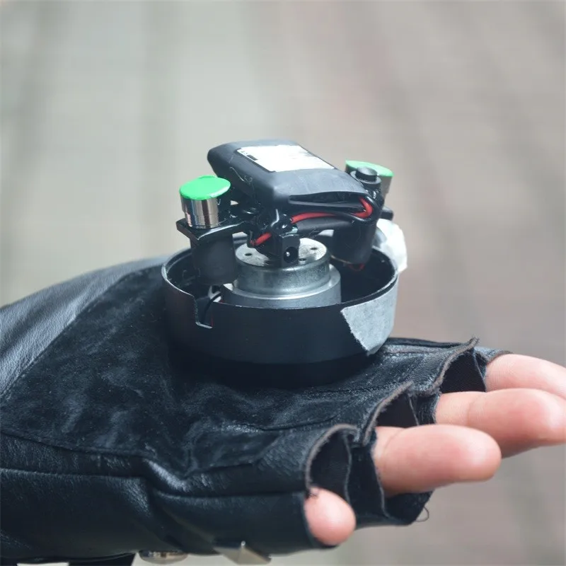 Swirl laser gloves 006