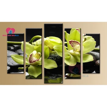 DIY Multi-painting 5d Diamond painting completely accessories flower scenery full drill Cross stitch Embroidery sale wall arts
DIY Multi-painting 5d Diamond painting completely accessories flower scenery full drill Cross stitch Embroidery sale wall arts