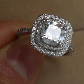 Victoria Wieck Noble Jewelry Cushion Cut AAA CZ Zirconia 2 Row simulated stones 925 silver Wedding Band Ring Gift Size 5-10 
Victoria Wieck Noble Jewelry Cushion Cut AAA CZ Zirconia 2 Row simulated stones 925 silver Wedding Band Ring Gift Size 5-10