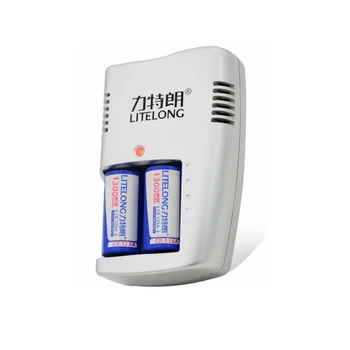 2pcs 1300mAh 3v CR123A rechargeable LiFePO4 battery lithium battery + cr123a charger
2pcs 1300mAh 3v CR123A rechargeable LiFePO4 battery lithium battery + cr123a charger
