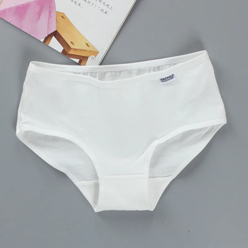 3pc/lot Underwear Female Cotton Solid Color Briefs Ms. Cotton Low Waist Breathable Summer Students panties
3pc/lot Underwear Female Cotton Solid Color Briefs Ms. Cotton Low Waist Breathable Summer Students panties