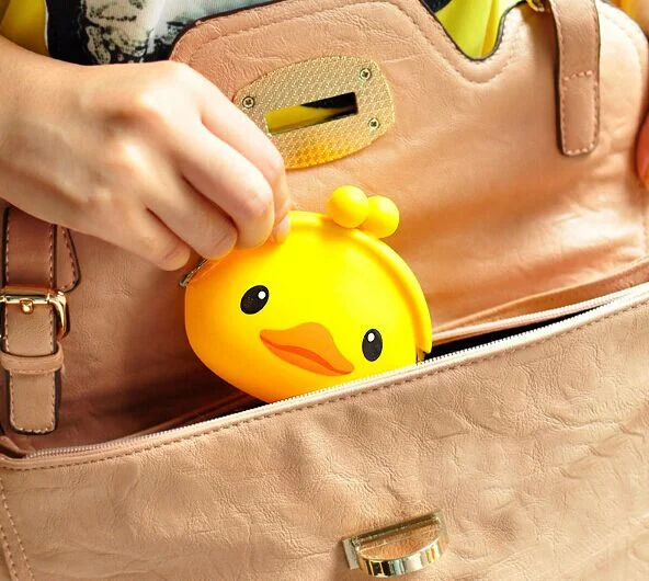 Kawaii Yellow Duck 10*7CM Silicone HAND Coin BAG Purse & Wallet Pouch Case BAG ; Kid's Gift Coin Wallet
Kawaii Yellow Duck 10*7CM Silicone HAND Coin BAG Purse & Wallet Pouch Case BAG ; Kid's Gift Coin Wallet