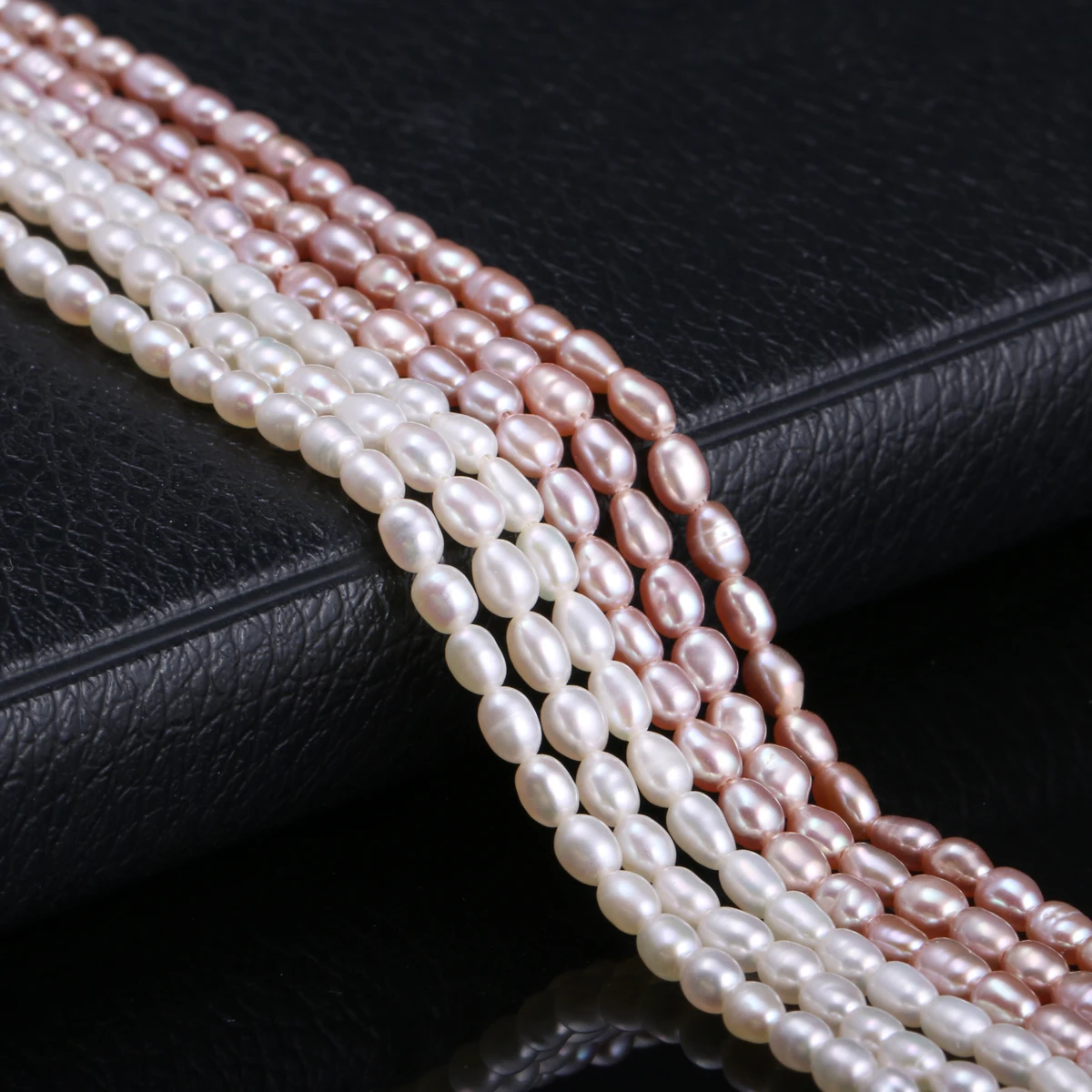 Natural Freshwater Cultured Pearls Beads Rice Shape 100% Natural Pearls for Jewelry Making DIY Strand 13 Inches Size 2.5-3mm
Natural Freshwater Cultured Pearls Beads Rice Shape 100% Natural Pearls for Jewelry Making DIY Strand 13 Inches Size 2.5-3mm