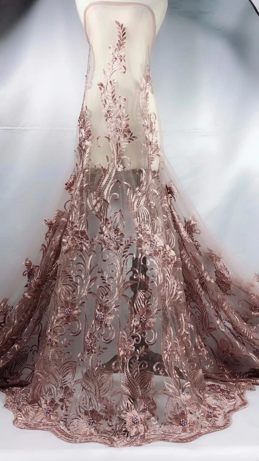 Latest Style 2018 Fashion african lace fabric with beads embroidery french tulle lace fabric material For Light Pink Party Dress
Latest Style 2018 Fashion african lace fabric with beads embroidery french tulle lace fabric material For Light Pink Party Dress