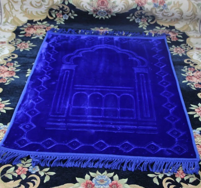 2017 New Large Thicken Soft Flannel Prayer Blanket MashaAllah Travelling Islamic Muslim Prayer Mat/ Rug/ Carpet Salat Musallah
2017 New Large Thicken Soft Flannel Prayer Blanket MashaAllah Travelling Islamic Muslim Prayer Mat/ Rug/ Carpet Salat Musallah
