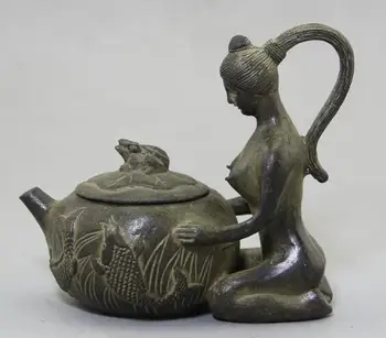 Collecting exquisite retro,making old brass sculptures,beautiful womanwine jug and decorations.
Collecting exquisite retro,making old brass sculptures,beautiful womanwine jug and decorations.