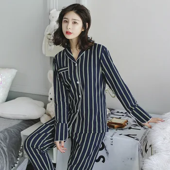 2018 Spring New Fashion Women Pajamas Turn-down Collar Sleepwear 2 Two Piece Set Striped Casual Pajama Set
2018 Spring New Fashion Women Pajamas Turn-down Collar Sleepwear 2 Two Piece Set Striped Casual Pajama Set