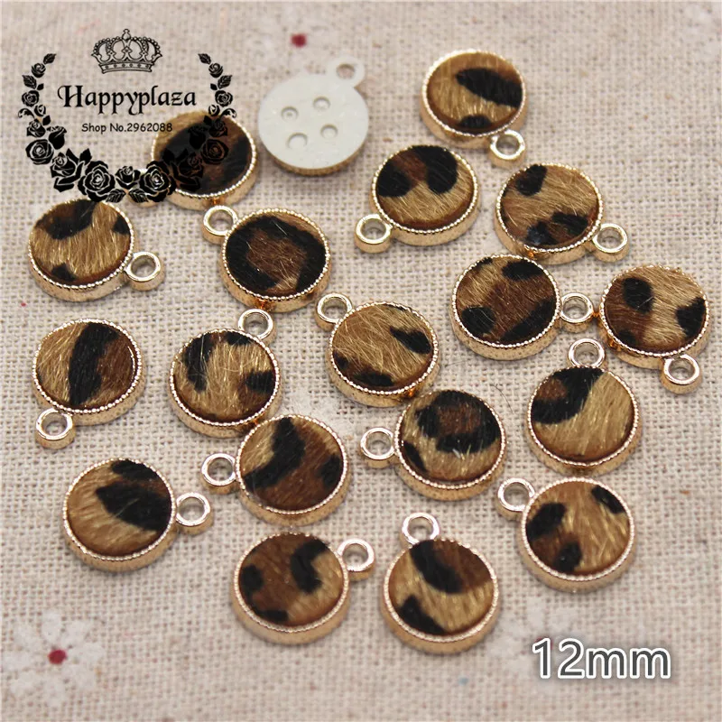30PCS 12mm Round Golden Circle Leopard Print Fabric Surface Plastic Flatback Pendant DIY Jewelry/Craft Accssories
30PCS 12mm Round Golden Circle Leopard Print Fabric Surface Plastic Flatback Pendant DIY Jewelry/Craft Accssories