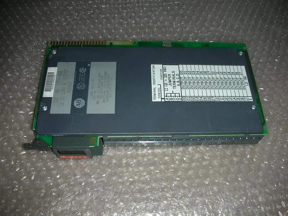 1PC USED AB PLC 1771OAD 120V AC OUTPUT MODULE, 16 OUTPUTS