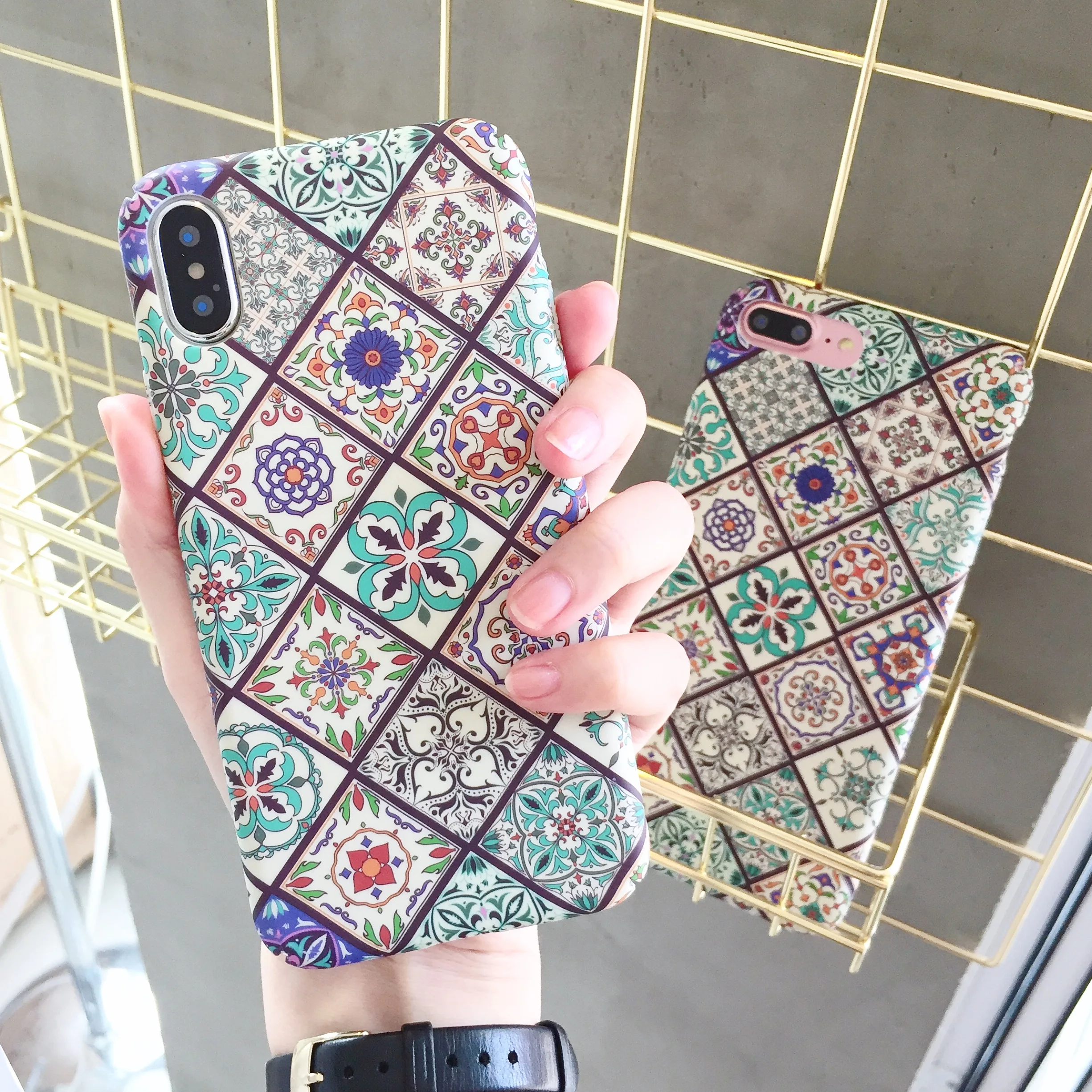 Luxury Paisley Mandala Flower Pattern Chinese Style Phone Case for Iphone Xs Max 7 8 6 6S Plus X Xr Case Back Cover Fundas Capa 
Luxury Paisley Mandala Flower Pattern Chinese Style Phone Case for Iphone Xs Max 7 8 6 6S Plus X Xr Case Back Cover Fundas Capa