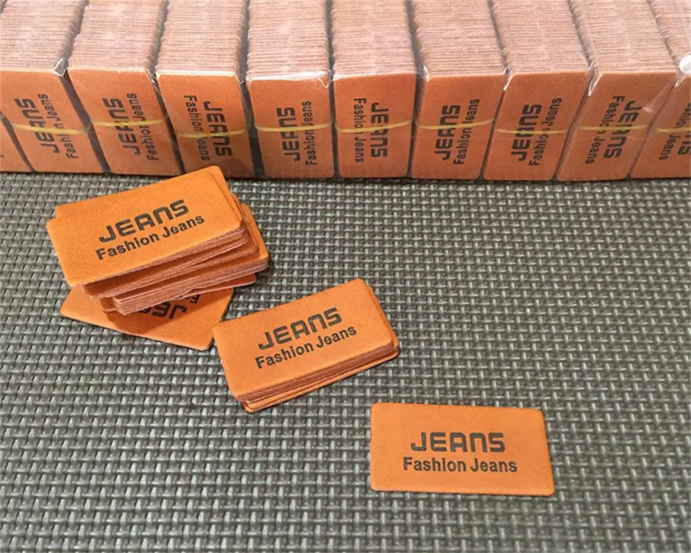 100pcs Jeans leather labels in stock/PU/card TAGS Universal jeans leather patch labels good quality leather label for clothes
100pcs Jeans leather labels in stock/PU/card TAGS Universal jeans leather patch labels good quality leather label for clothes