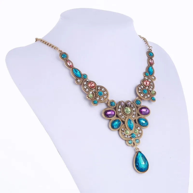 Long Blue Maxi Crystal Necklace for Women Vintage Statement Necklaces & Pendants Indian Choker Colar
Long Blue Maxi Crystal Necklace for Women Vintage Statement Necklaces & Pendants Indian Choker Colar