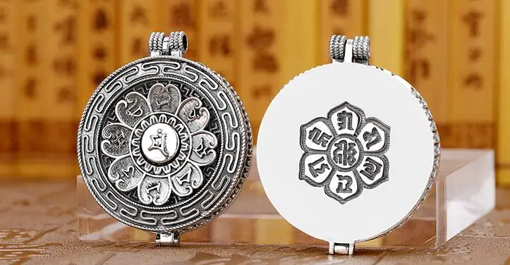 silver-gau-necklace002a