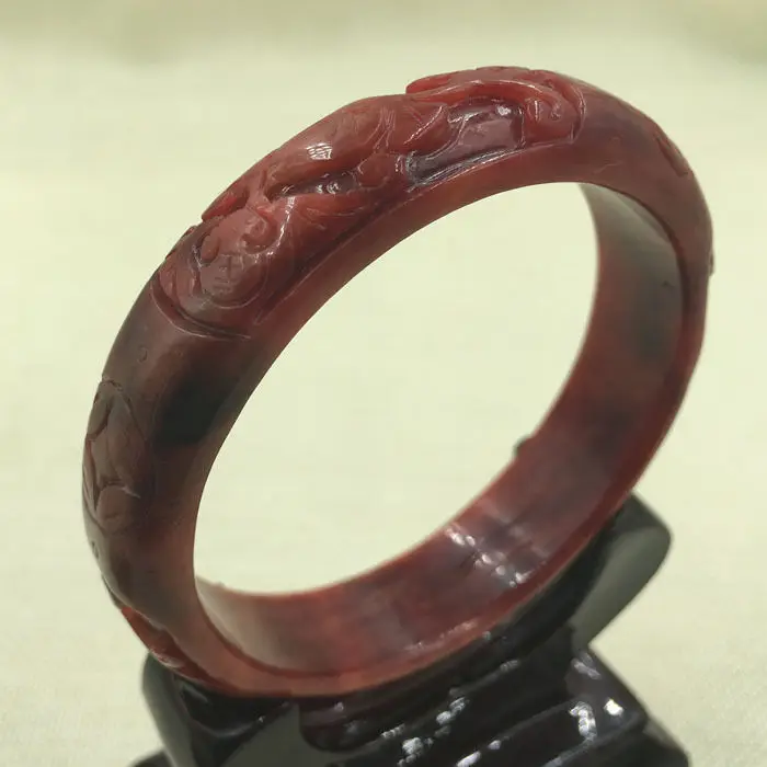 A-2230 Chinese Beautiful Hand-carved Red Jadeite Jade Gems Bangle Bracelet 66mm 28% 10.13
A-2230 Chinese Beautiful Hand-carved Red Jadeite Jade Gems Bangle Bracelet 66mm 28% 10.13