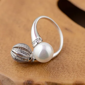 Genuine Solid Sterling Silver 925 Ring Designer Jewelry Luxury Accessories Women Shell Pearl Adjustable Fine Jewelry
Genuine Solid Sterling Silver 925 Ring Designer Jewelry Luxury Accessories Women Shell Pearl Adjustable Fine Jewelry