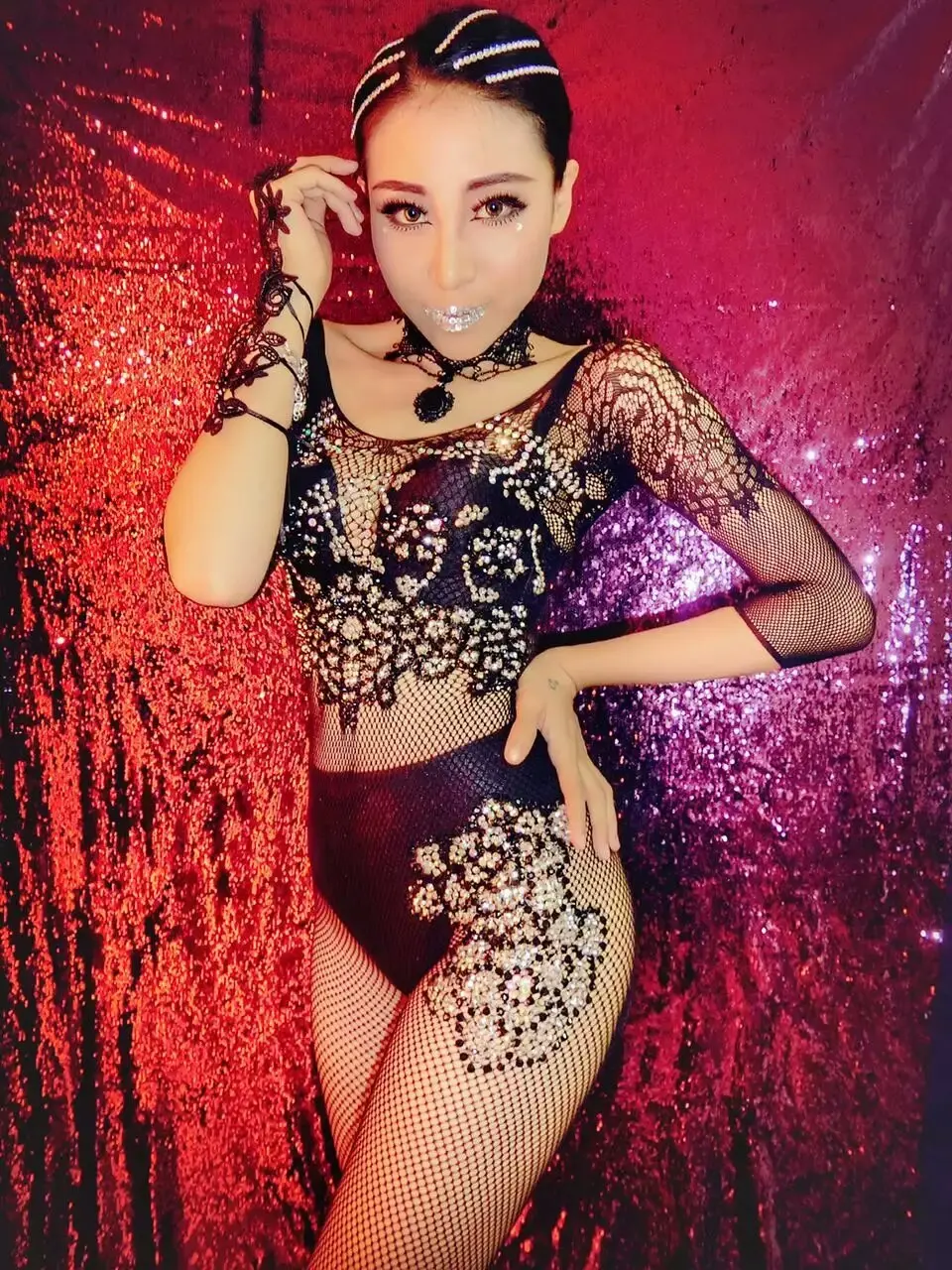 Sexy Black Net Sequins Perspective Jumpsuit Mid Sleeves Bodysuit Outfit Female Singer Dance Stage Bright Costume Party Dress
Sexy Black Net Sequins Perspective Jumpsuit Mid Sleeves Bodysuit Outfit Female Singer Dance Stage Bright Costume Party Dress
