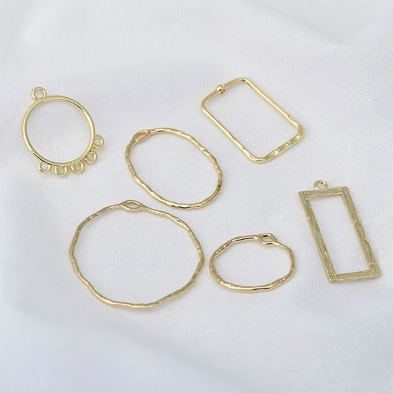 Irregular European and American geometry simple abstract Rectangular Pendant DIY hand made Earrings accessories
Irregular European and American geometry simple abstract Rectangular Pendant DIY hand made Earrings accessories