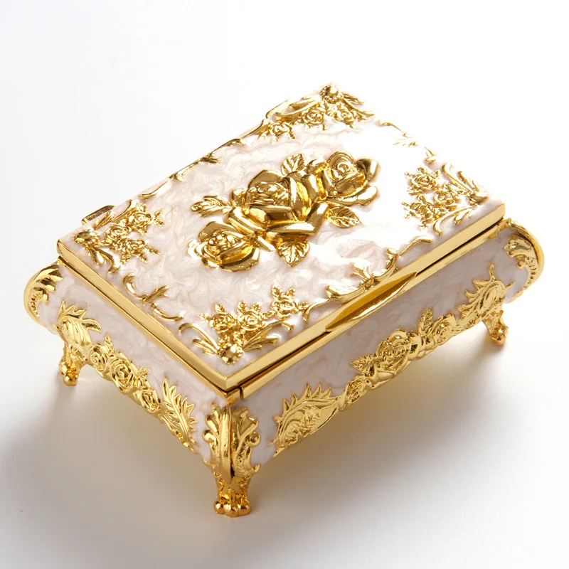 Jewelry Case Jewelry Box Metal Trinket Box Flower Carved Ring Earring Storage Pendant Display Gift Box Jewellery Packaging
Jewelry Case Jewelry Box Metal Trinket Box Flower Carved Ring Earring Storage Pendant Display Gift Box Jewellery Packaging