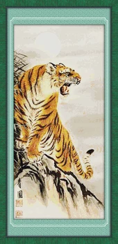 Hot Uphill tiger cotton Animal cross stitch kits 14ct white 11ct printed embroidery DIY handmade needle work wall home decor
Hot Uphill tiger cotton Animal cross stitch kits 14ct white 11ct printed embroidery DIY handmade needle work wall home decor
