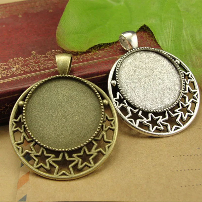 5 pc fashion Necklace jewelry accessories Retro ancient cyan silver DIY Necklace pendant parts 36*44mm wholesale 2018 new
5 pc fashion Necklace jewelry accessories Retro ancient cyan silver DIY Necklace pendant parts 36*44mm wholesale 2018 new