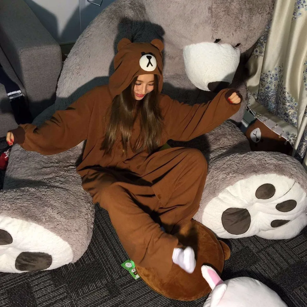 2017 New Costumes Adult Woman Man Cartoon Brown Bear Onesies Pajamas sets Polar Fleece Sleepwear Pyjamas Carnival Party Cosplay
2017 New Costumes Adult Woman Man Cartoon Brown Bear Onesies Pajamas sets Polar Fleece Sleepwear Pyjamas Carnival Party Cosplay