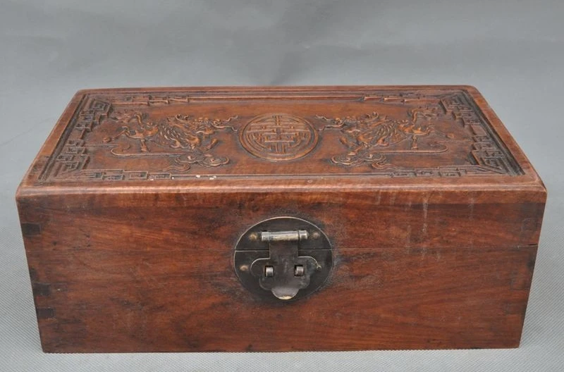10" Old China Huanghuali Wood pure Hand-Carved Kirin Kylin Jewelry Box Container
10" Old China Huanghuali Wood pure Hand-Carved Kirin Kylin Jewelry Box Container