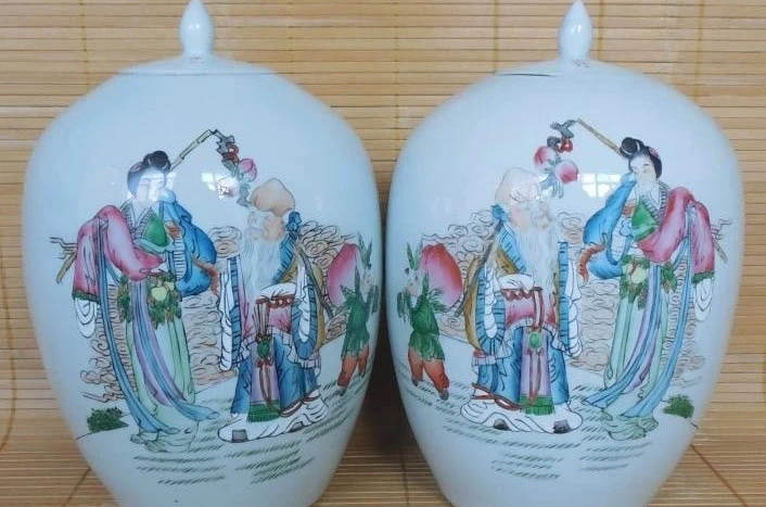 12 China Taoism WuCai Porcelain Longevity Buddha God Crock Pot Bottle Vase Pair
12 China Taoism WuCai Porcelain Longevity Buddha God Crock Pot Bottle Vase Pair