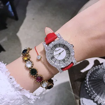 Luxury Casual Chic Diamond Quartz Watch for Women Elegant High Quality Waterproof Roma Dial Gold Strap Wrist Watches
Luxury Casual Chic Diamond Quartz Watch for Women Elegant High Quality Waterproof Roma Dial Gold Strap Wrist Watches