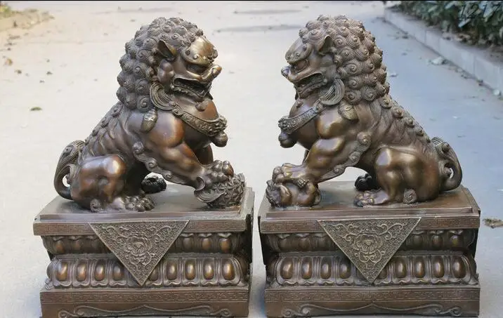 16" China Pure Copper Bronze Handwork Carved Talisman Foo Dogs Lion Statue Pair
16" China Pure Copper Bronze Handwork Carved Talisman Foo Dogs Lion Statue Pair